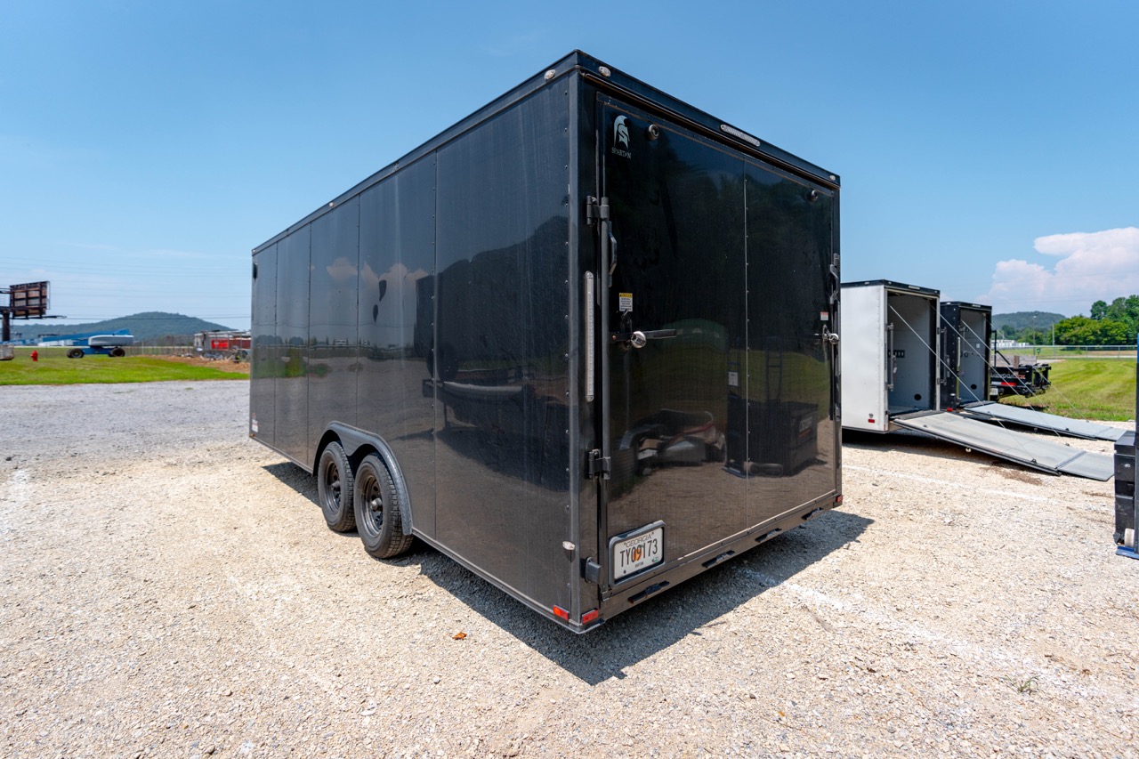 8.5x20 Enclosed Trailer thumbnail 3