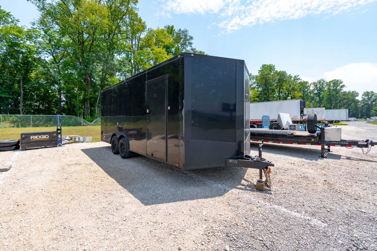 8.5x20 Enclosed Trailer thumbnail 4